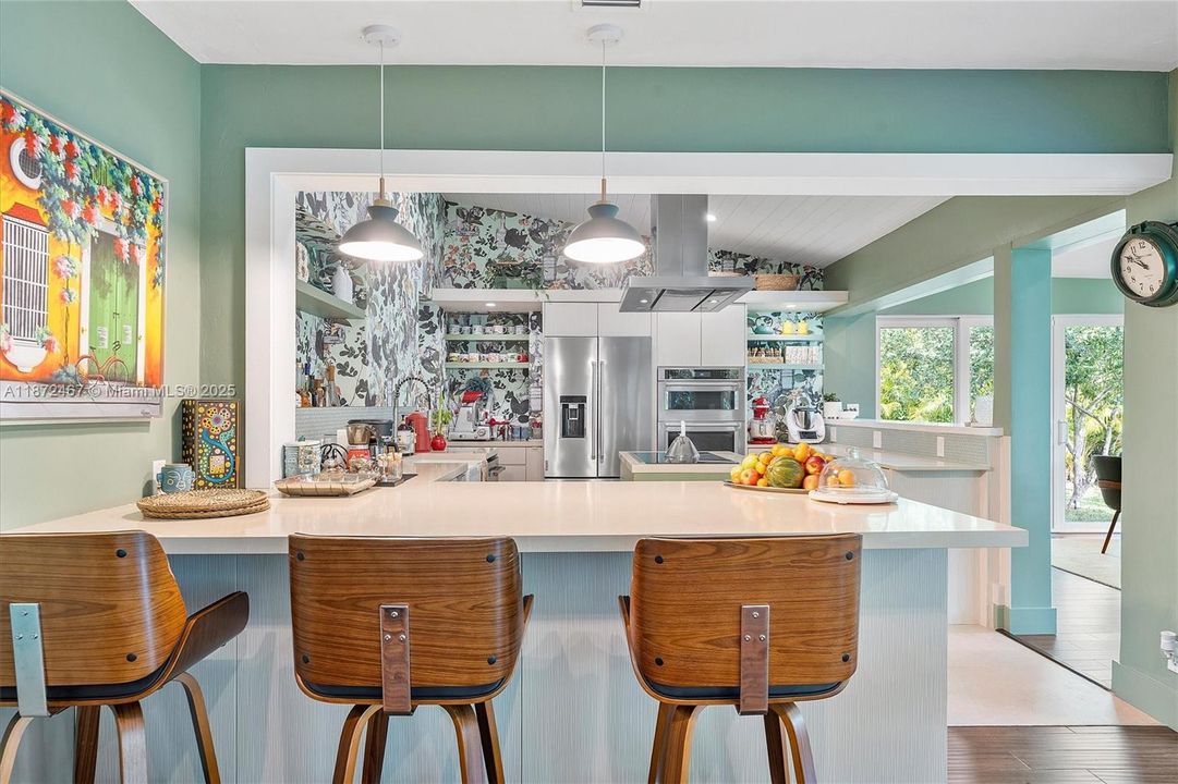 For Sale: $2,390,000 (4 beds, 4 baths, 2729 Square Feet)