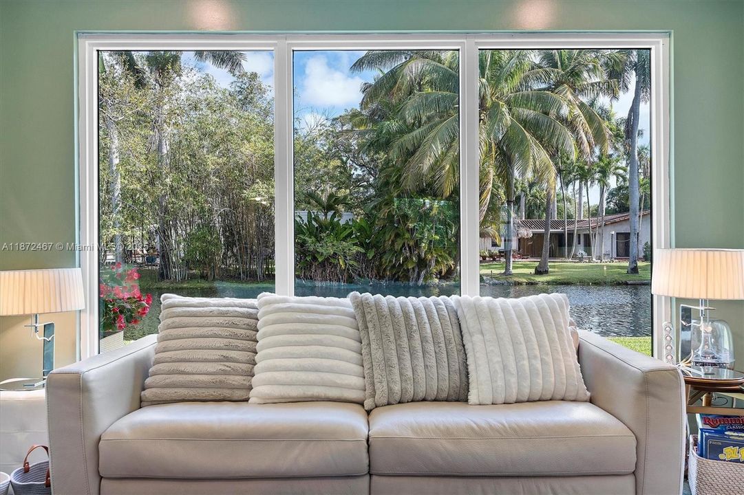 For Sale: $2,390,000 (4 beds, 4 baths, 2729 Square Feet)