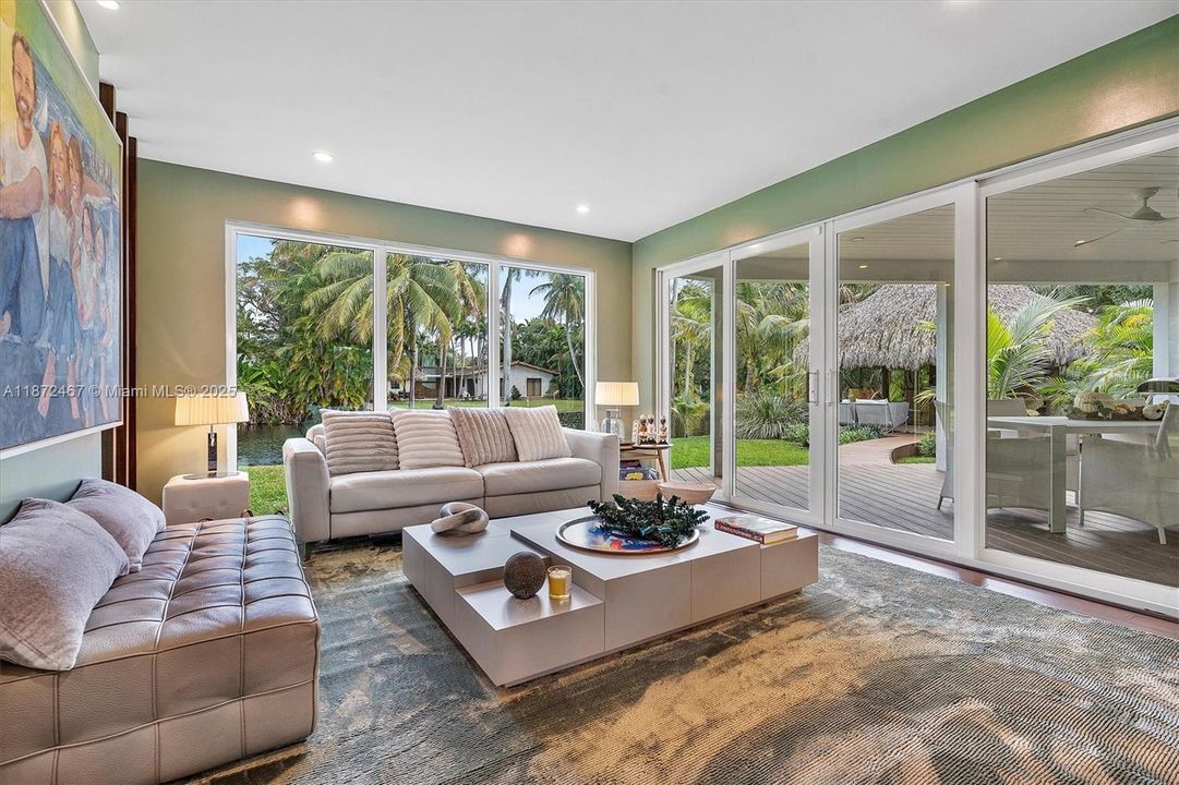 For Sale: $2,390,000 (4 beds, 4 baths, 2729 Square Feet)