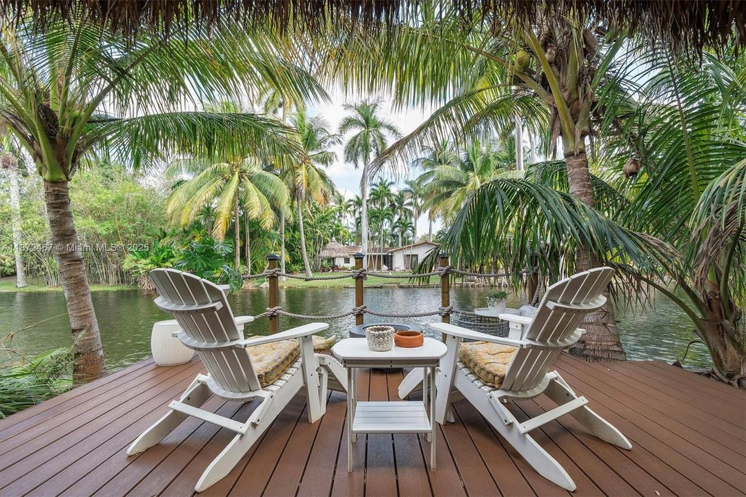 For Sale: $2,390,000 (4 beds, 4 baths, 2729 Square Feet)