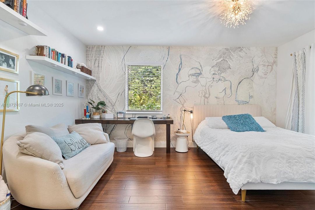 For Sale: $2,390,000 (4 beds, 4 baths, 2729 Square Feet)