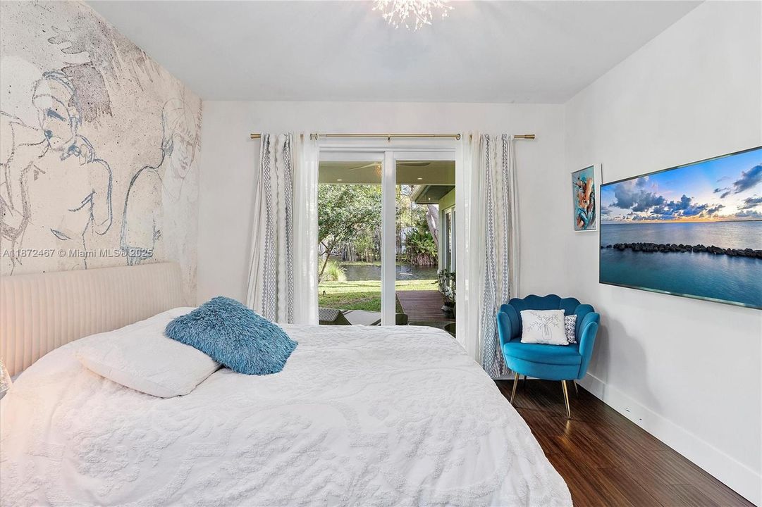 For Sale: $2,390,000 (4 beds, 4 baths, 2729 Square Feet)