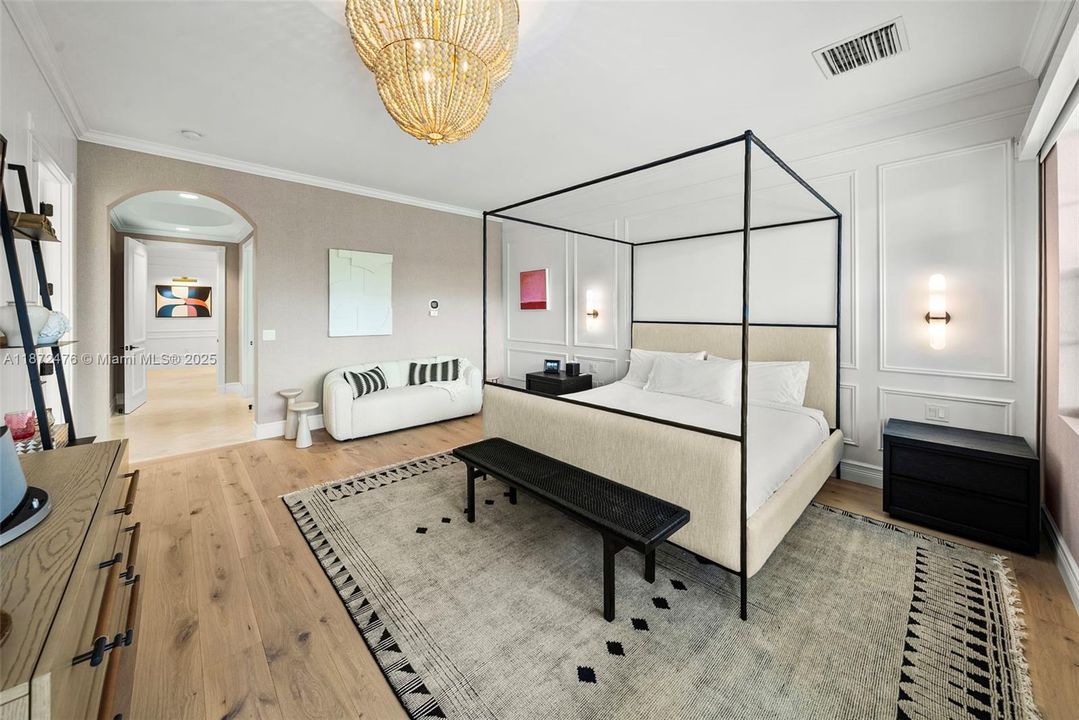 For Rent: $22,500 (5 beds, 4 baths, 3022 Square Feet)