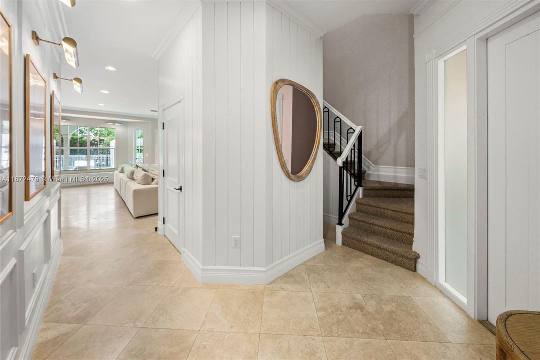 For Rent: $22,500 (5 beds, 4 baths, 3022 Square Feet)