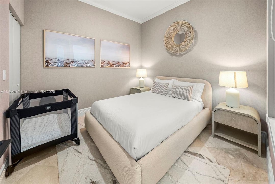 For Rent: $22,500 (5 beds, 4 baths, 3022 Square Feet)