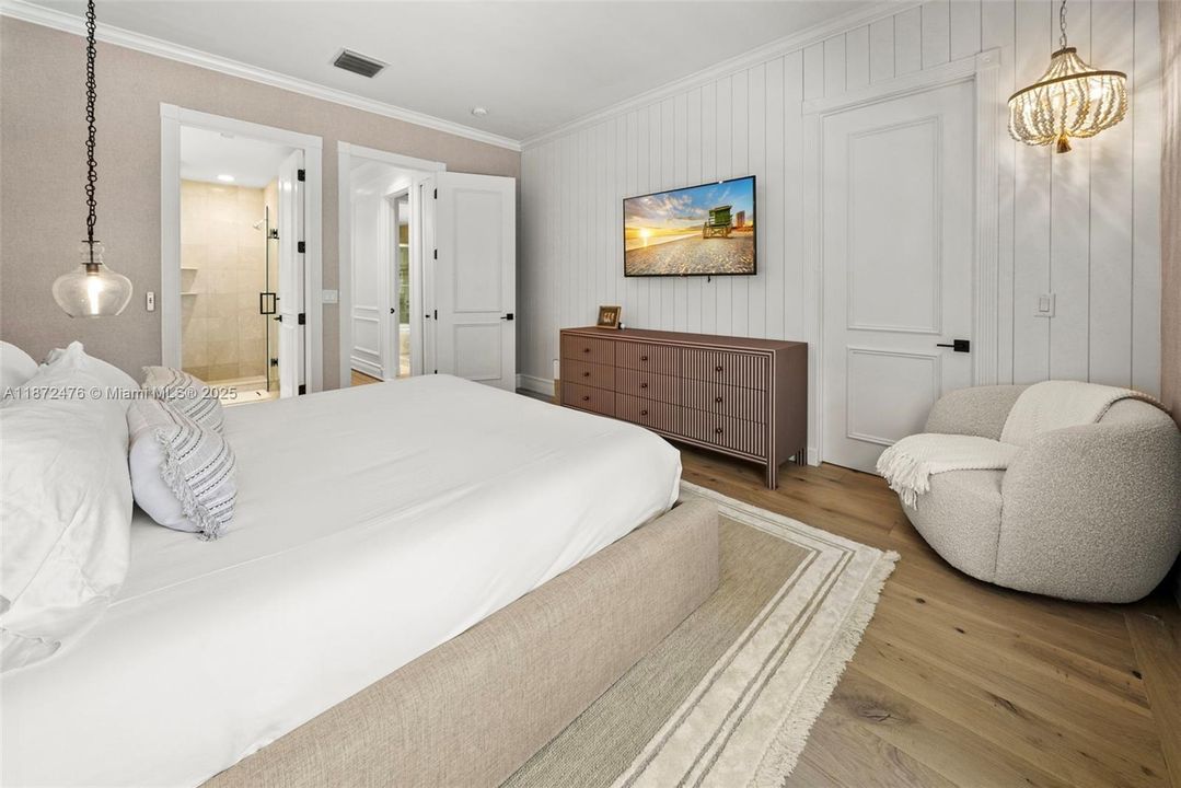 For Rent: $22,500 (5 beds, 4 baths, 3022 Square Feet)