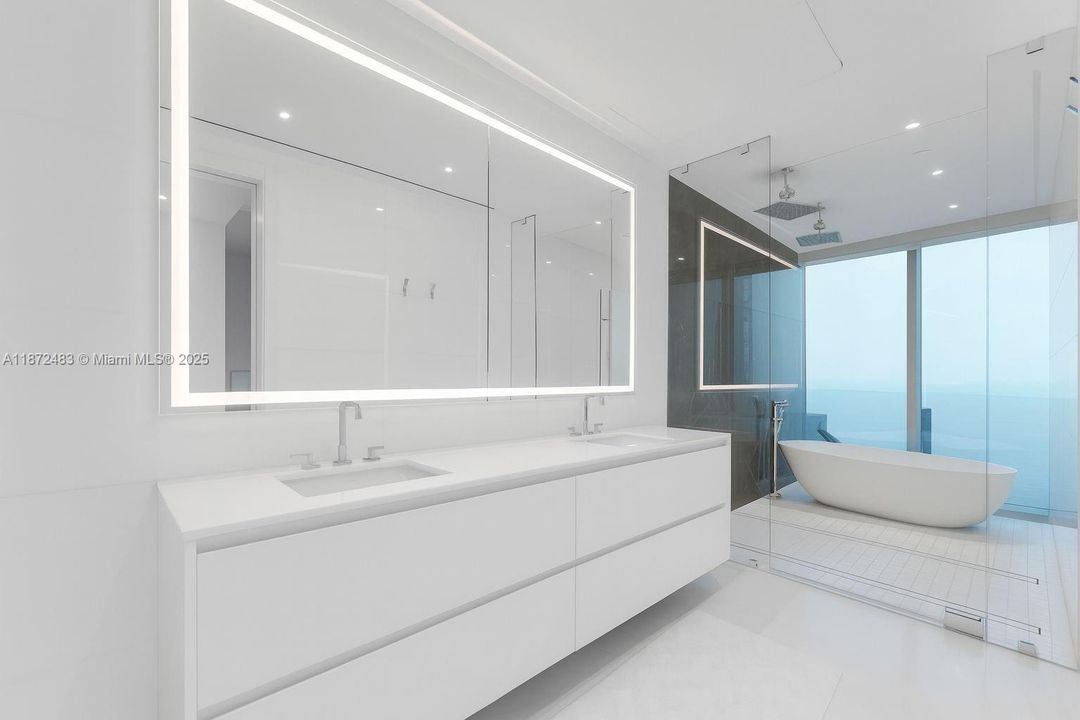 For Rent: $35,000 (4 beds, 5 baths, 3214 Square Feet)