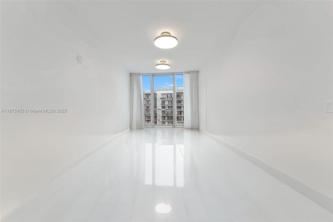 For Rent: $35,000 (4 beds, 5 baths, 3214 Square Feet)