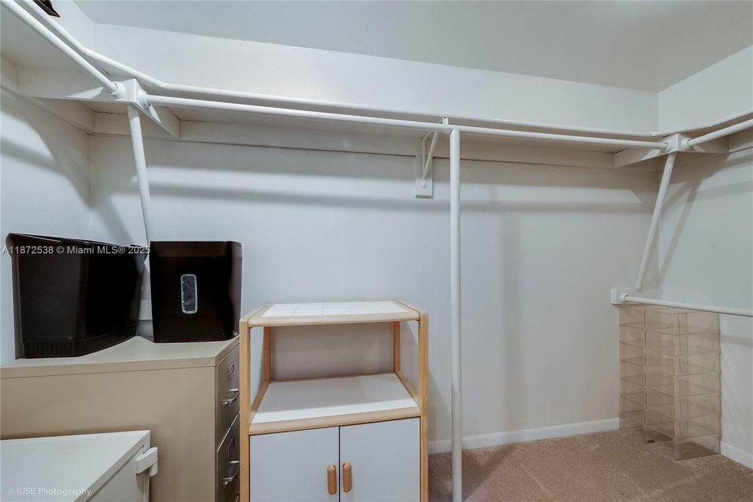 Vendido Recientemente: $695,000 (2 camas, 2 baños, 1423 Pies cuadrados)