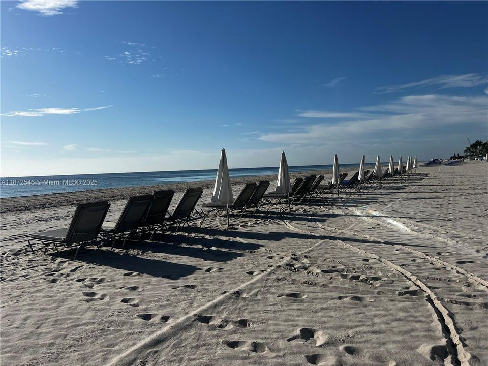 Balmoral Beach servise