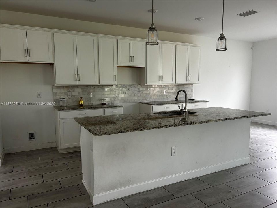 Active With Contract: $480,000 (5 beds, 4 baths, 0 Square Feet)