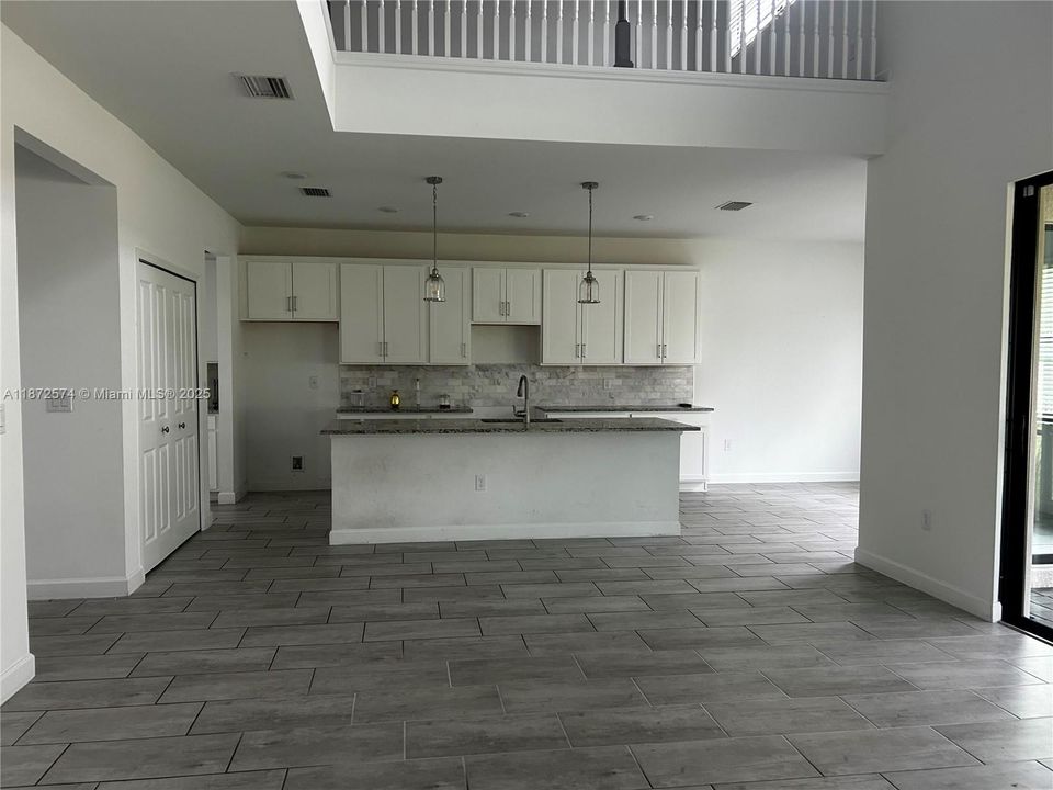 Active With Contract: $480,000 (5 beds, 4 baths, 0 Square Feet)