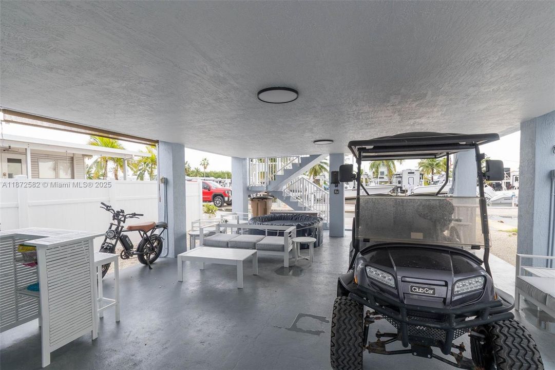 For Rent: $5,000 (2 beds, 2 baths, 726 Square Feet)