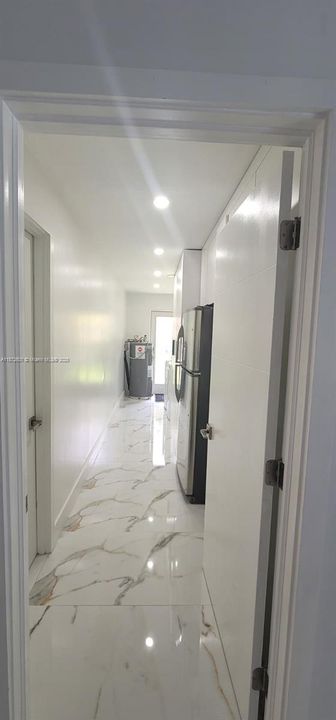 Recently Rented: $5,200 (3 beds, 2 baths, 2505 Square Feet)