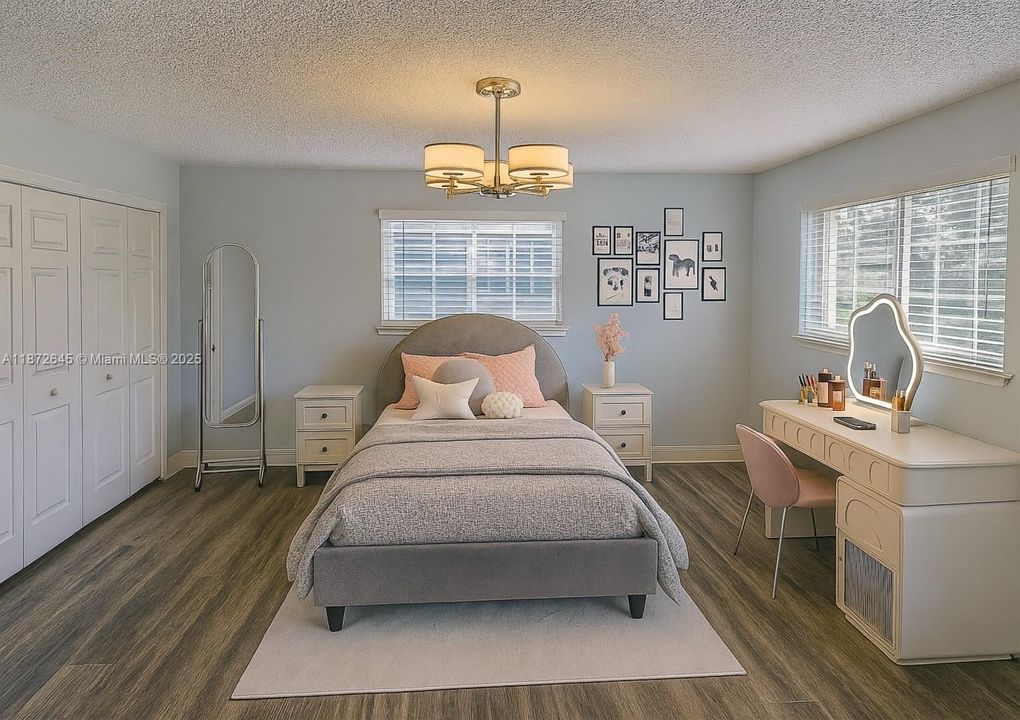 Vendido Recientemente: $698,500 (3 camas, 2 baños, 1842 Pies cuadrados)