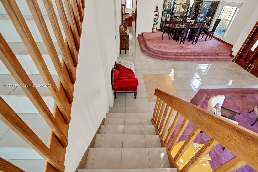 Active With Contract: $949,900 (4 beds, 3 baths, 3474 Square Feet)