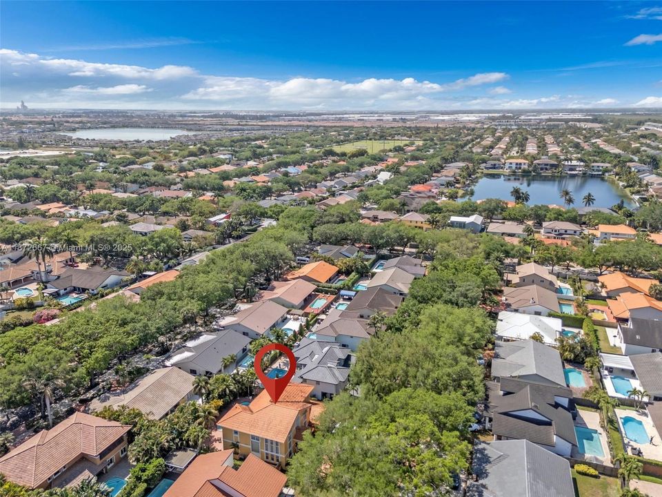 Active With Contract: $949,900 (4 beds, 3 baths, 3474 Square Feet)