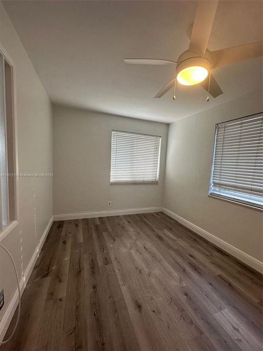 En Venta: $647,000 (0 camas, 0 baños, 1046 Pies cuadrados)