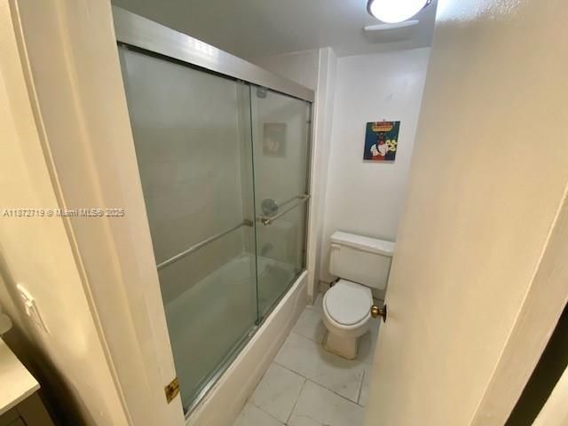 For Sale: $310,000 (2 beds, 2 baths, 1231 Square Feet)