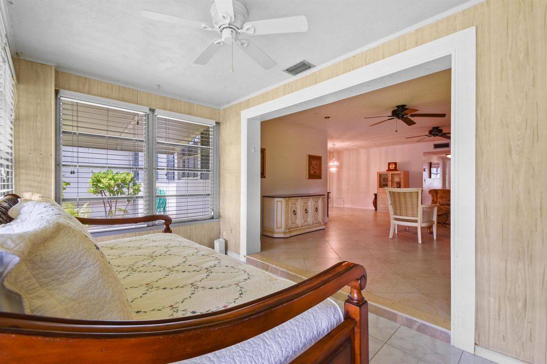 1097CirTerrW,AptC-Interior(2)