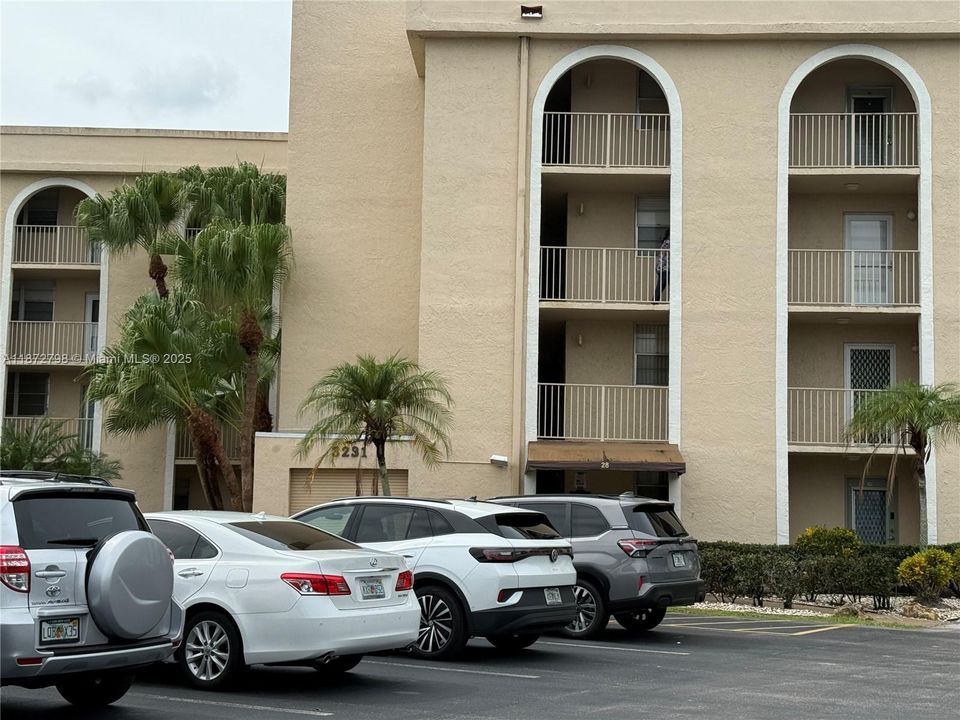 Front of building w extra guest packing