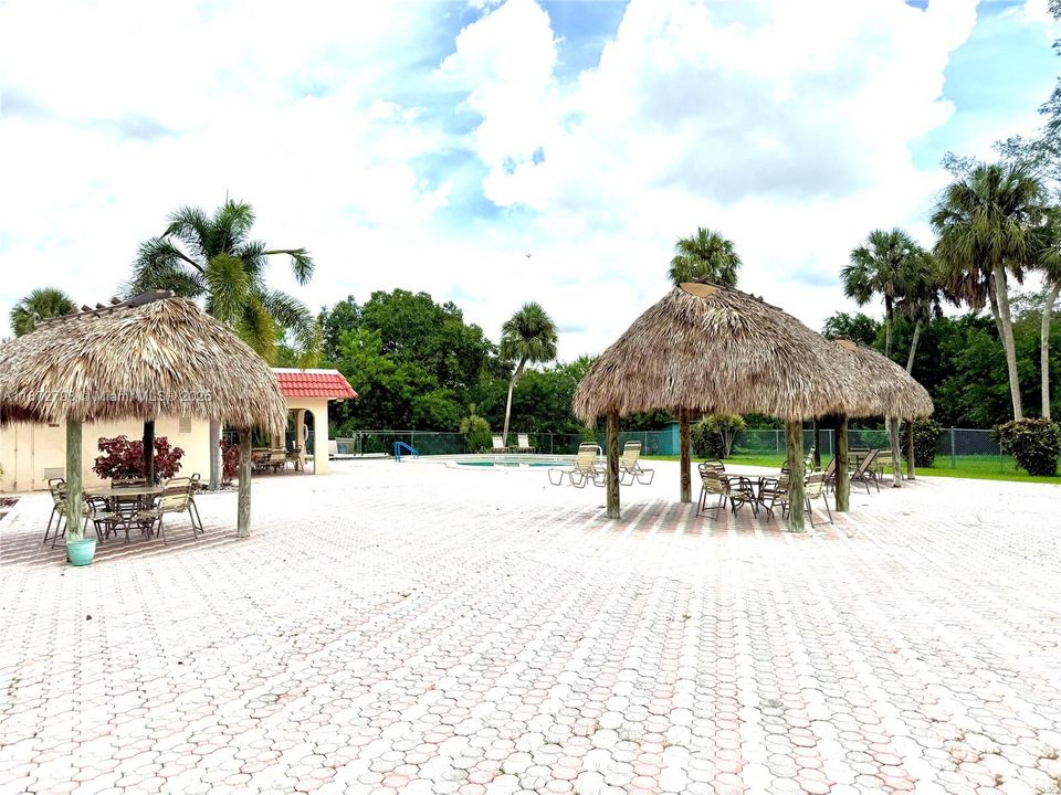 Tiki huts to keep you out of the direct sun