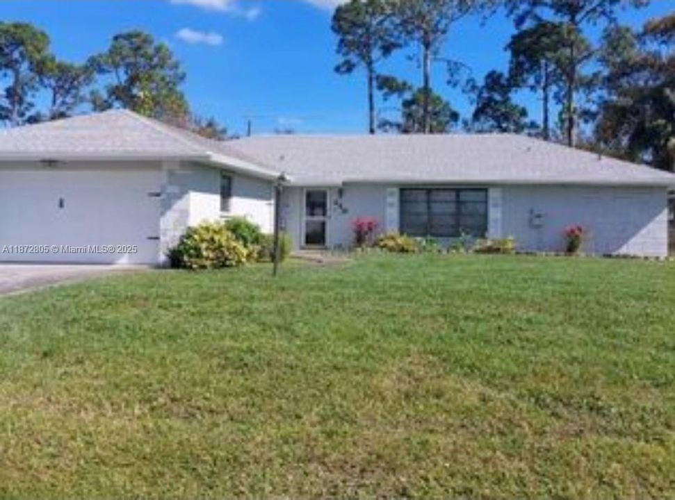 最近租的: $2,200 (3 贝兹, 2 浴室, 1680 平方英尺)