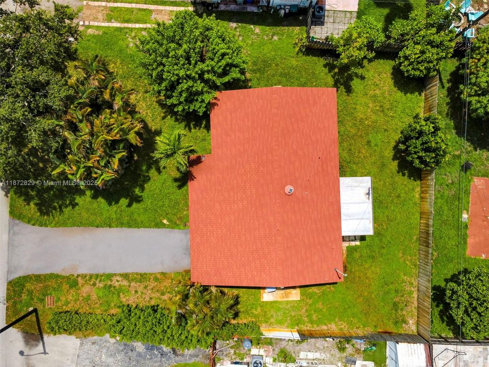 Activo con contrato: $388,000 (2 camas, 2 baños, 1197 Pies cuadrados)