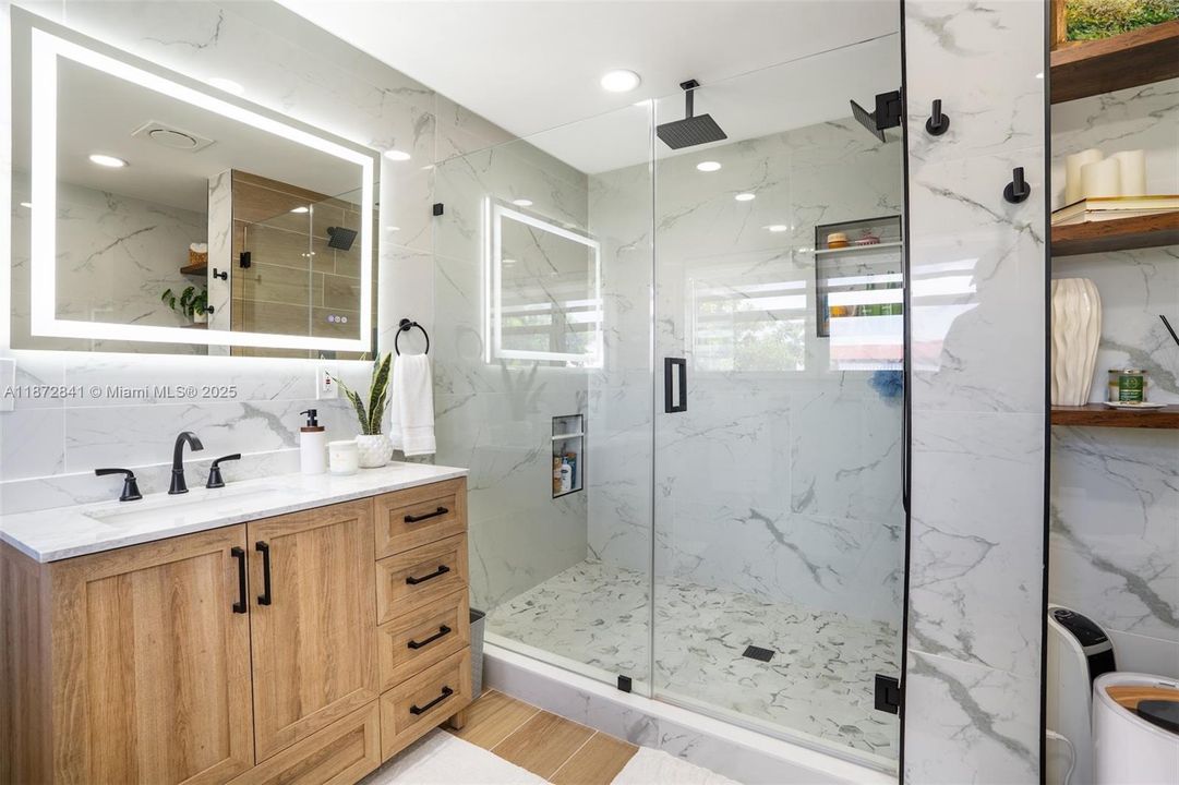 Active With Contract: $499,999 (3 beds, 2 baths, 1606 Square Feet)