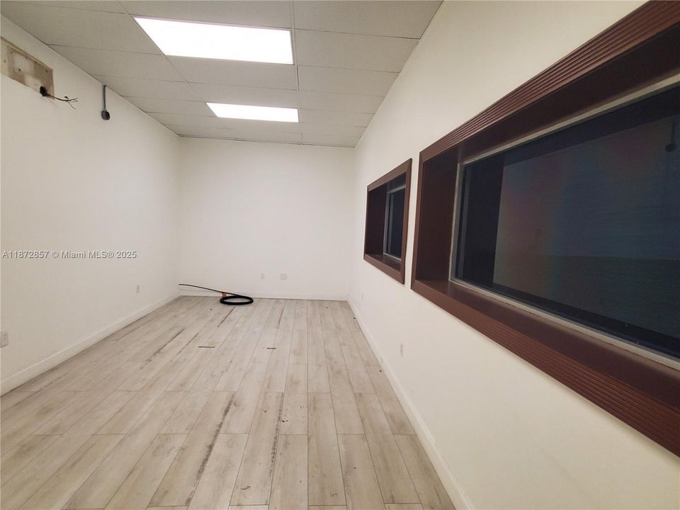 В аренду: $20 (0 спален, 0 ванн, 0 Квадратных фут)