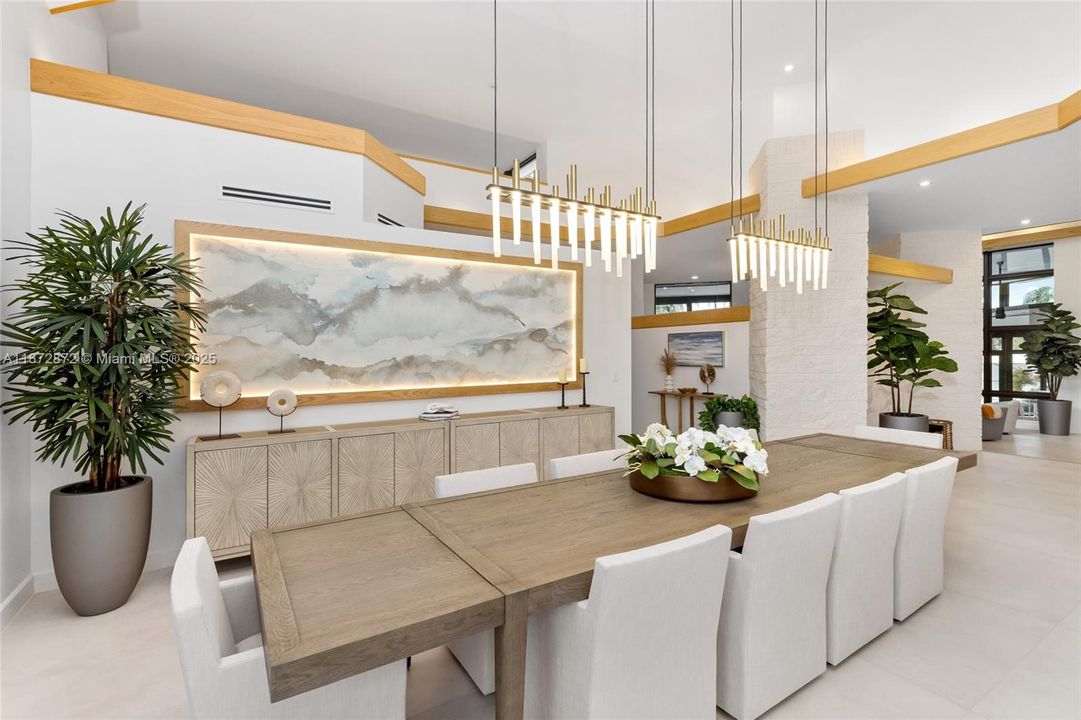 En Venta: $10,995,000 (6 camas, 7 baños, 10635 Pies cuadrados)