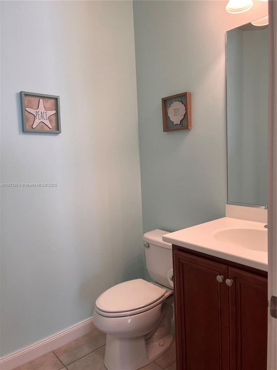 Recently Rented: $3,950 (3 beds, 2 baths, 1890 Square Feet)