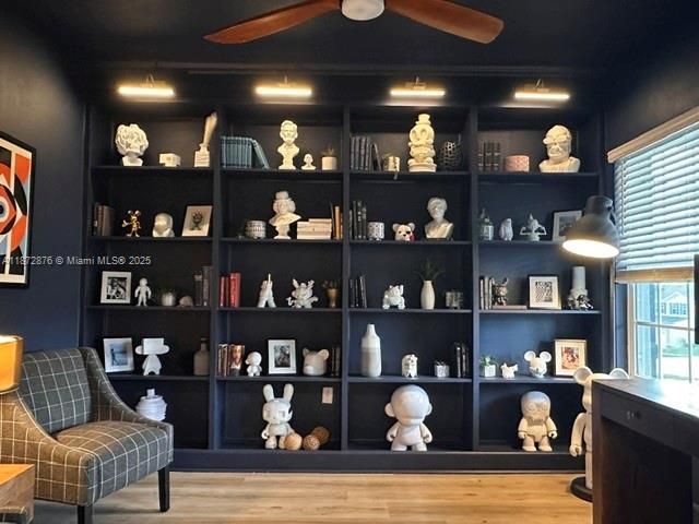 For Sale: $715,000 (5 beds, 4 baths, 3304 Square Feet)