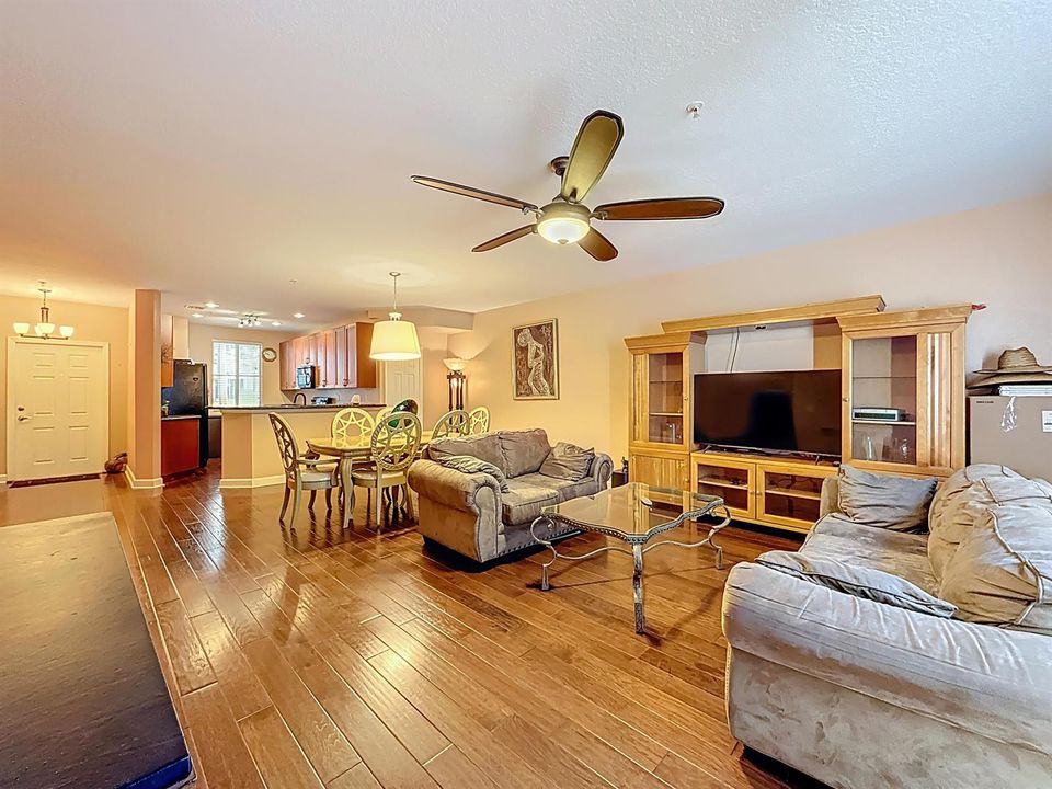 312 Bayfront Drive-43