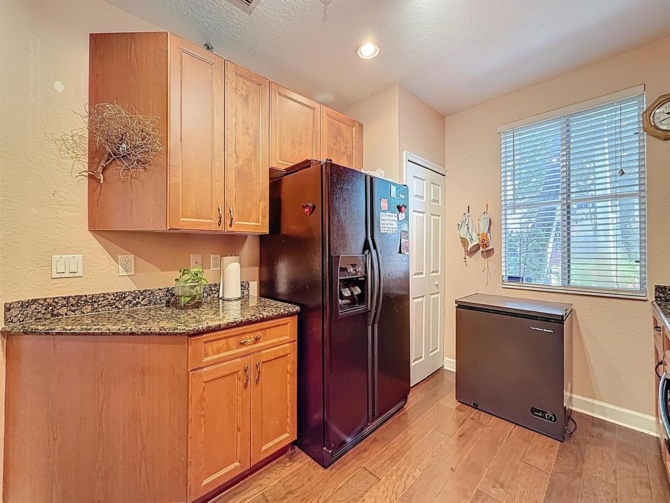 312 Bayfront Drive-25