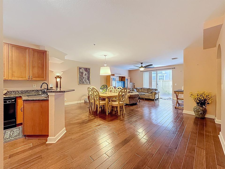 312 Bayfront Drive-33
