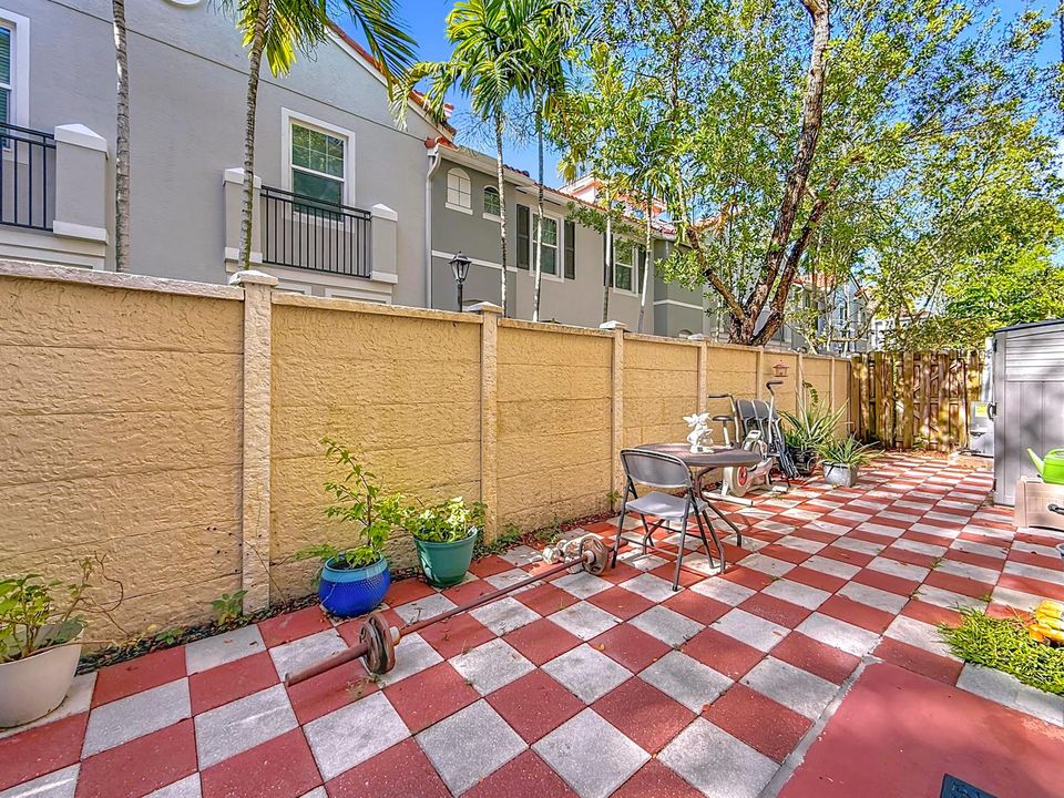 312 Bayfront Drive-68