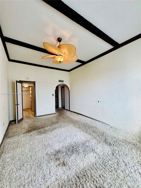 For Sale: $499,555 (3 beds, 3 baths, 2570 Square Feet)