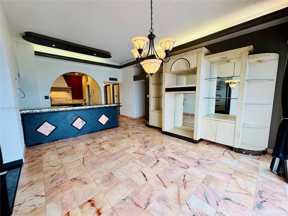 For Sale: $499,555 (3 beds, 3 baths, 2570 Square Feet)