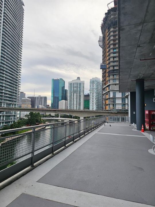 待售: $464,700 (2 贝兹, 2 浴室, 1113 平方英尺)