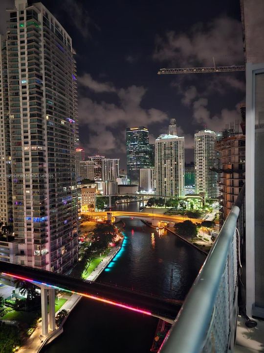 待售: $464,700 (2 贝兹, 2 浴室, 1113 平方英尺)