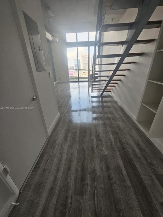 待售: $464,700 (2 贝兹, 2 浴室, 1113 平方英尺)