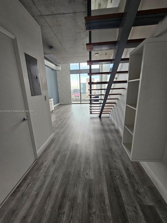 待售: $464,700 (2 贝兹, 2 浴室, 1113 平方英尺)