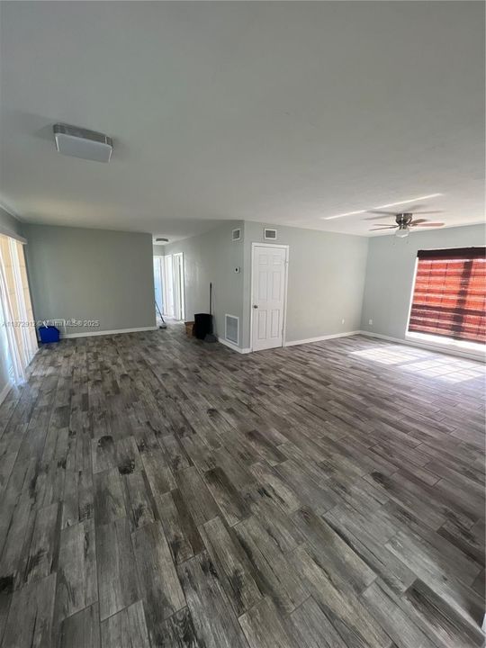 En Venta: $218,000 (3 camas, 1 baños, 1228 Pies cuadrados)