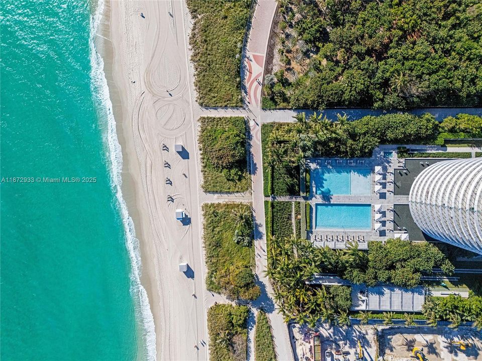 Activo con contrato: $27,500 (2 camas, 2 baños, 1457 Pies cuadrados)