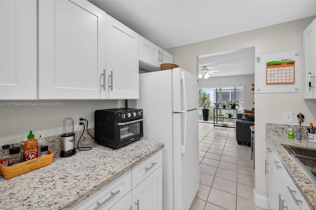 На продажу: $129,000 (1 спален, 1 ванн, 756 Квадратных фут)