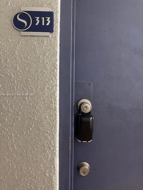 合同活跃: $1,650 (1 贝兹, 1 浴室, 634 平方英尺)