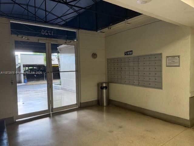 合同活跃: $1,650 (1 贝兹, 1 浴室, 634 平方英尺)