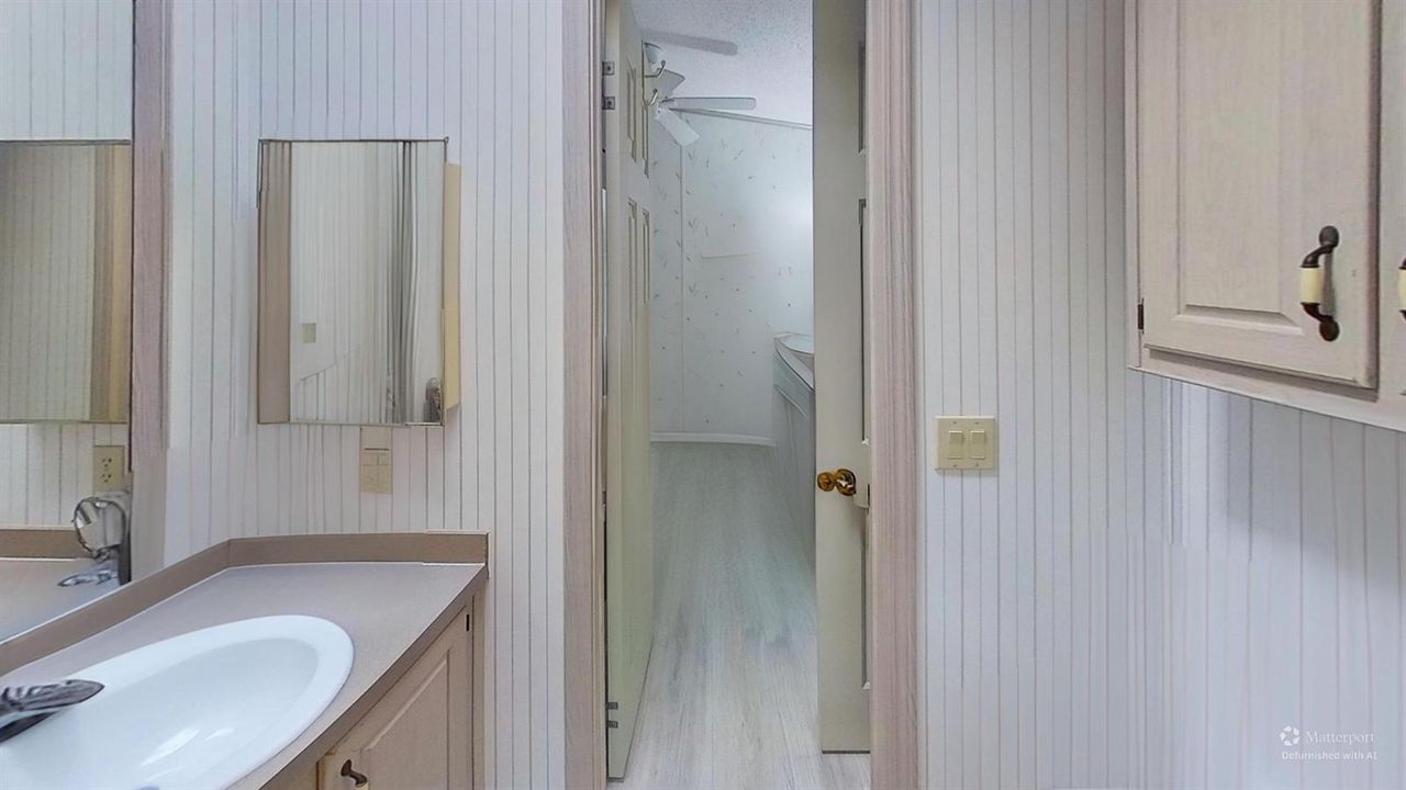 207-N-Heron-Dr-Bathroom-Defurnished 1