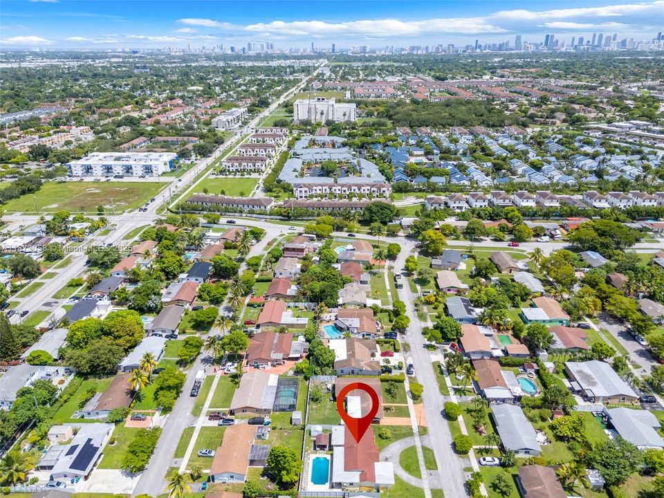 合同活跃: $419,900 (3 贝兹, 2 浴室, 2031 平方英尺)